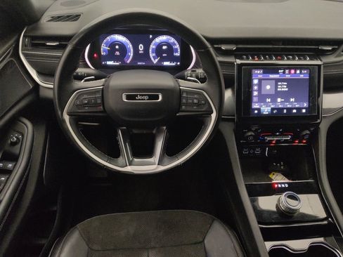 Used 2022 Jeep Grand Cherokee L Laredo image 22