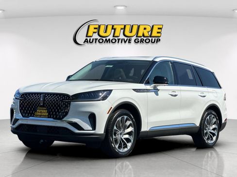 New 2026 Lincoln Aviator AWD image 7