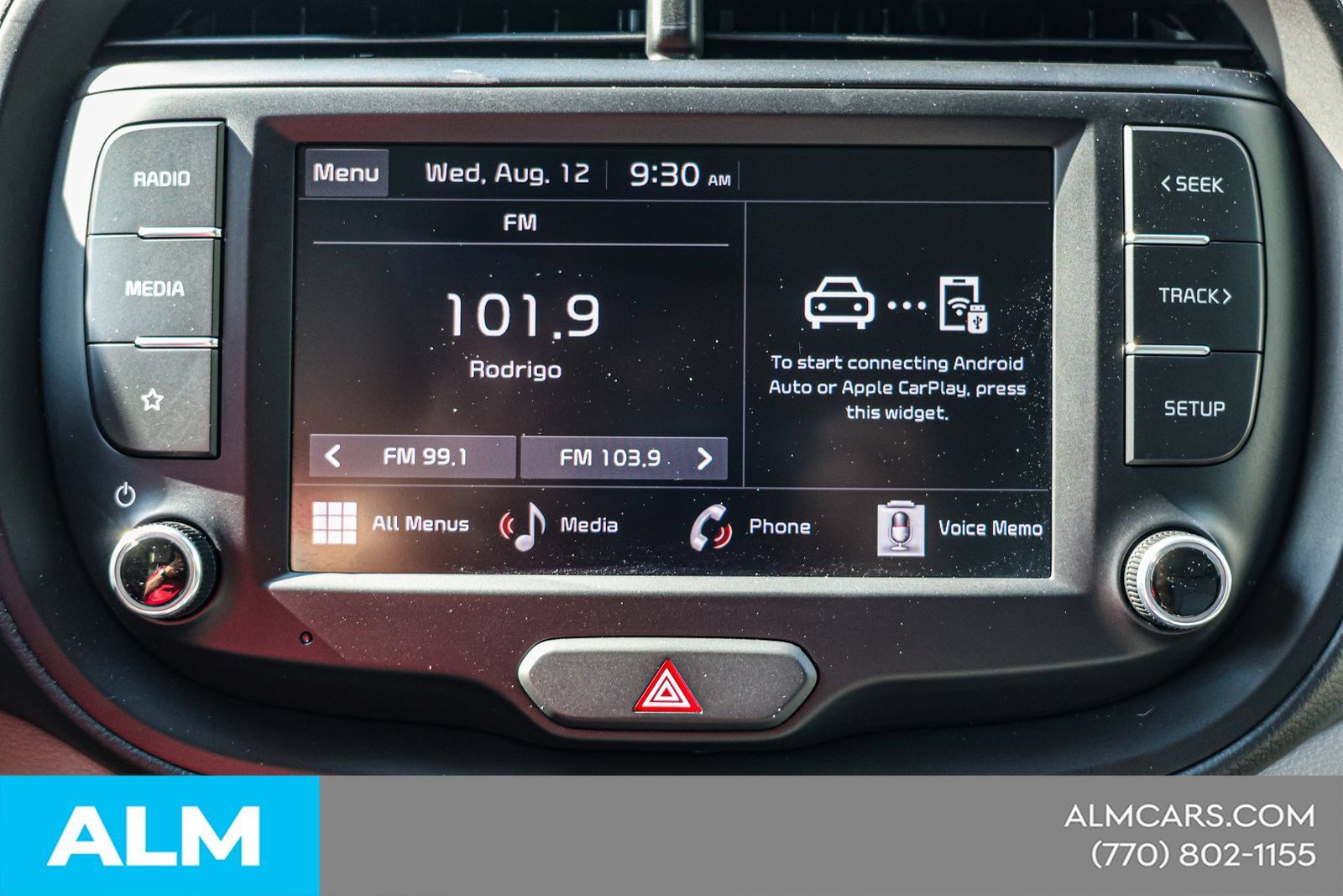 Used 2025 Kia Soul LX w/ LX Technology Package FWD image 29