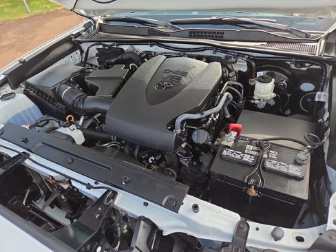 Used 2023 Toyota Tacoma SR5 image 31