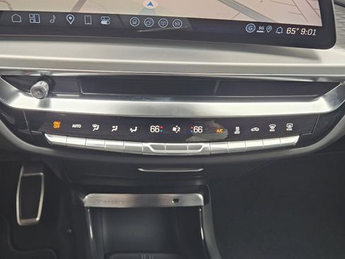 New 2026 Cadillac Lyriq V w/ Exterior Carbon Fiber Package AWD/4WD image 14