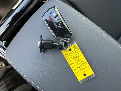 Certified 2023 Volkswagen ID.4 Pro S AWD/4WD image 29