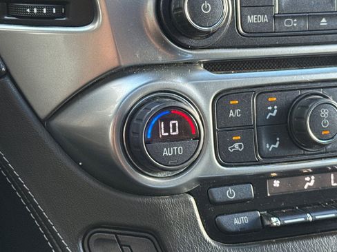 Used 2020 Chevrolet Tahoe LT AWD/4WD image 27