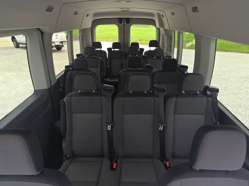 Used 2025 Ford Transit 350 XLT RWD image 25