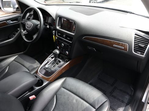Used 2017 Audi Q5 2.0T Premium AWD/4WD image 18