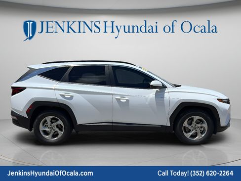 Certified 2024 Hyundai Tucson SEL FWD image 2