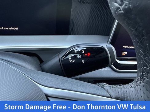 New 2026 Volkswagen Tiguan SE R-Line AWD/4WD image 22