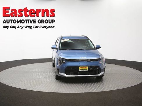 Used 2023 Kia Niro Wind w/ Wind Preserve Package FWD image 51