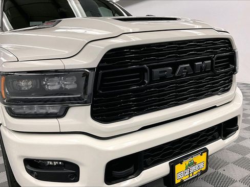 Used 2024 RAM 2500 Limited AWD/4WD image 34