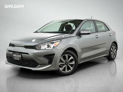 Used 2022 Kia Rio S w/ Option Group 015