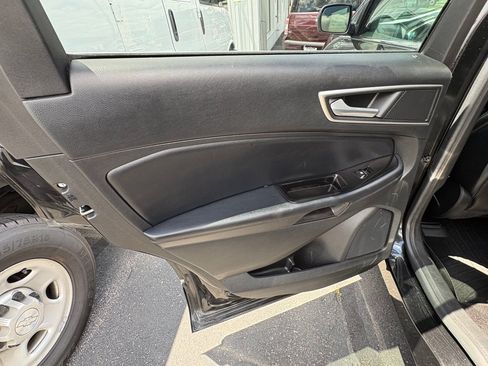 Used 2015 Ford Edge SEL w/ Equipment Group 201A AWD/4WD image 11