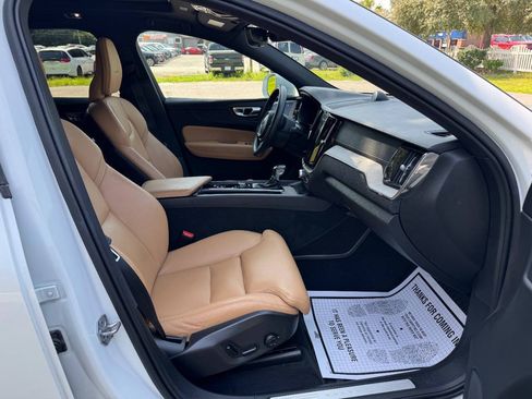 Used 2019 Volvo XC60 T6 Inscription w/ Protection Package AWD/4WD image 15