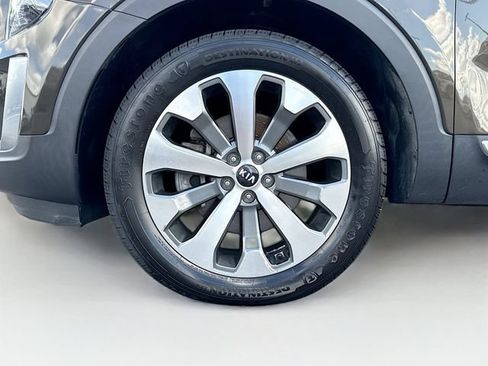 Used 2020 Kia Telluride S AWD/4WD image 40
