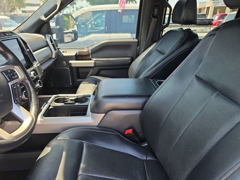 Used 2022 Ford F250 Lariat w/ Lariat Ultimate Package AWD/4WD image 17