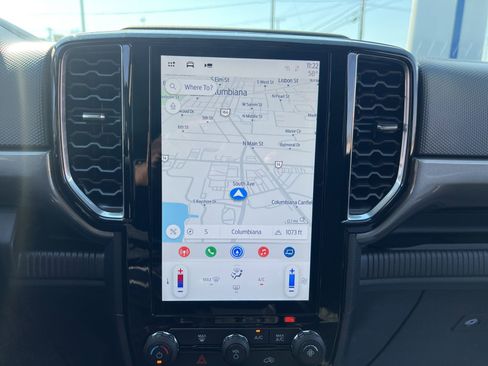 Used 2024 Ford Ranger XLT w/ Technology Package image 32