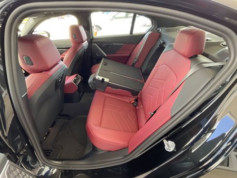 New 2026 BMW 530i 530i w/ M Sport Package image 29