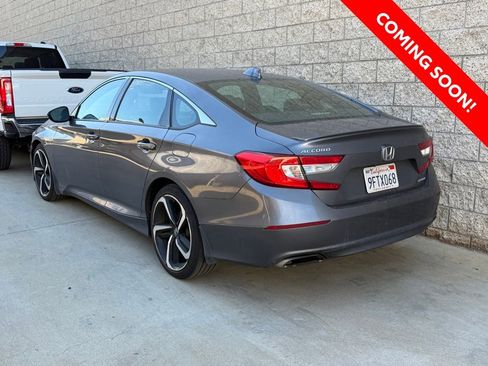 Used 2018 Honda Accord Sport image 3