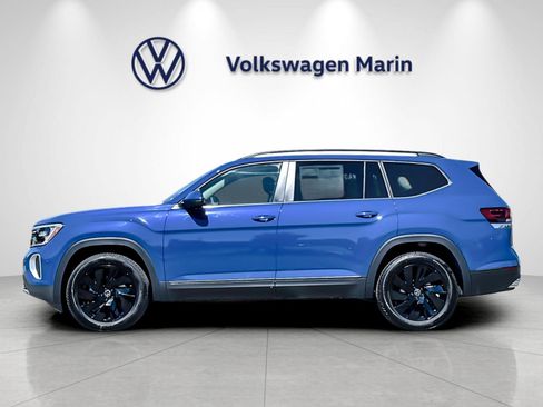 New 2026 Volkswagen Atlas SE w/ Panoramic Sunroof Package AWD/4WD image 2