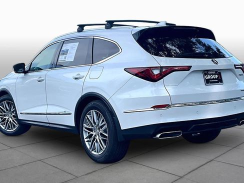 Used 2022 Acura MDX SH-AWD w/ Advance Package image 12
