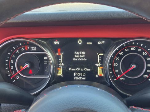 Used 2021 Jeep Gladiator Rubicon w/ Cold Weather Group AWD/4WD image 23