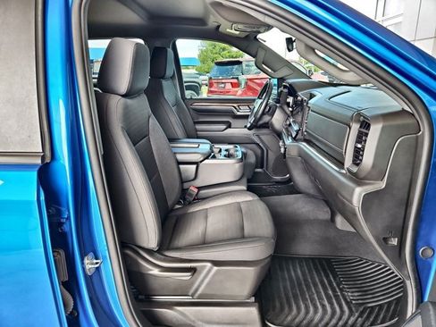 Used 2024 Chevrolet Silverado 1500 RST AWD/4WD image 21