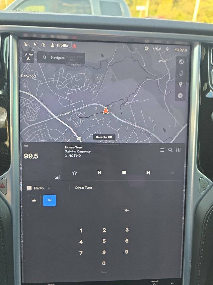Used 2017 Tesla Model S 60 RWD image 39