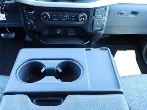 Used 2021 Ford F150 XLT AWD/4WD image 24
