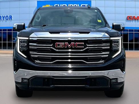 Used 2024 GMC Sierra 1500 SLT w/ SLT Premium Plus Package AWD/4WD image 2