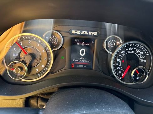 Used 2019 RAM 1500 Big Horn AWD/4WD image 19