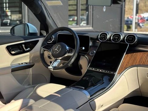 Used 2026 Mercedes-Benz GLC 300 4MATIC image 52