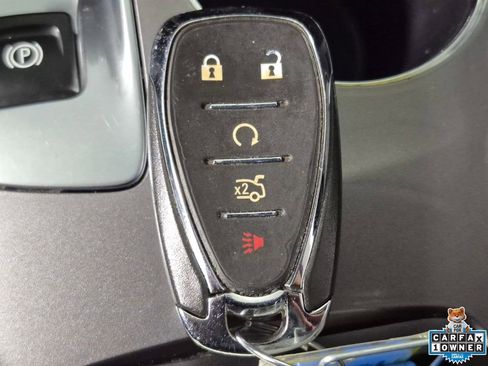 Used 2023 Chevrolet Malibu LT FWD image 25