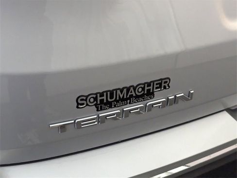 Used 2018 GMC Terrain SLT w/ Preferred Package image 10