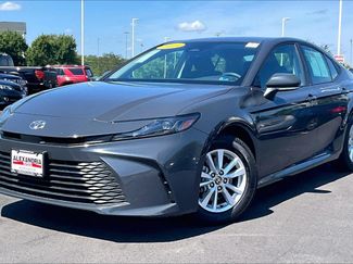 Used 2025 Toyota Camry LE w/ Convenience Package AWD/4WD video 1