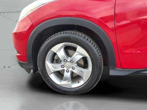 Used 2017 Honda HR-V LX image 29