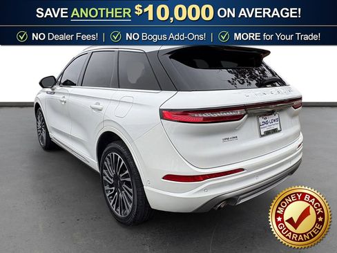 Certified 2022 Lincoln Corsair Reserve w/ Equipment Group 201A image 4