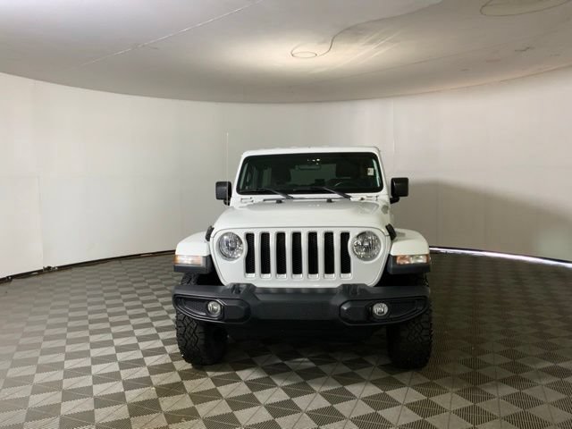 Used 2019 Jeep Wrangler Unlimited Sahara w/ Cold Weather Group AWD/4WD image 2