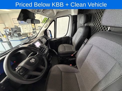 Used 2025 RAM ProMaster 2500 w/ U-Haul Equipment Group FWD image 9