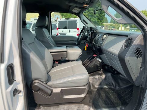 Used 2015 Ford F250 XL AWD/4WD image 21