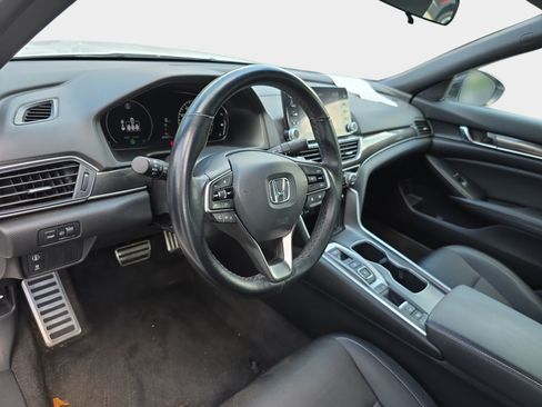 Used 2022 Honda Accord Sport image 15
