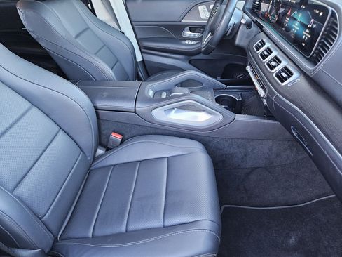 Certified 2023 Mercedes-Benz GLS 450 4MATIC image 14