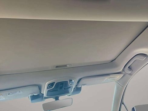 Used 2025 Subaru Outback Onyx Edition image 20