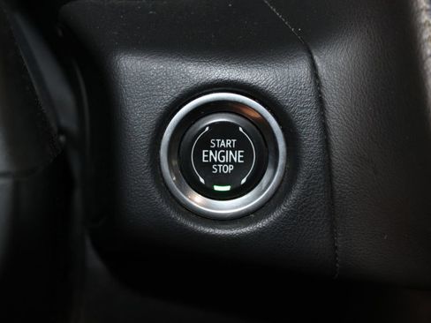 Used 2021 GMC Yukon XL SLT RWD image 26