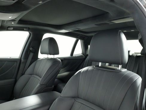 Used 2021 Lexus LS 500 AWD w/ Interior Upgrade Package image 32