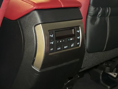 Certified 2023 Lexus GX 460 Premium w/ Premium Package AWD/4WD image 16