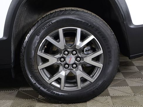 Used 2023 GMC Acadia SLE w/ Driver Convenience Package image 23