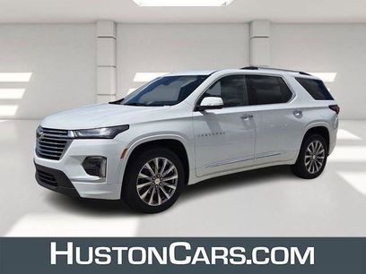 Used 2023 Chevrolet Traverse Premier