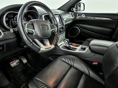 Used 2018 Jeep Grand Cherokee Trackhawk AWD/4WD image 17