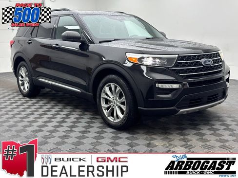 Used 2020 Ford Explorer XLT w/ Equipment Group 202A AWD/4WD image 1