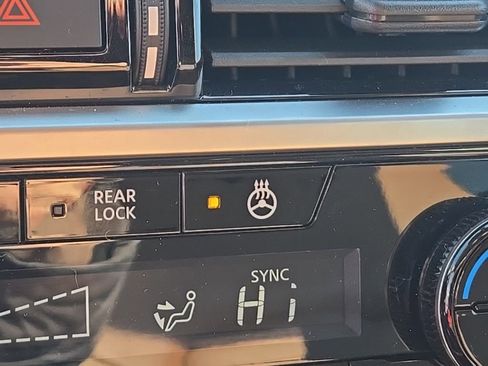 Certified 2024 Nissan Pathfinder Platinum w/ Cargo Package image 22