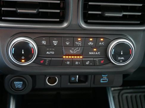 Used 2023 Ford Maverick Lariat w/ Lariat Luxury Package AWD/4WD image 21